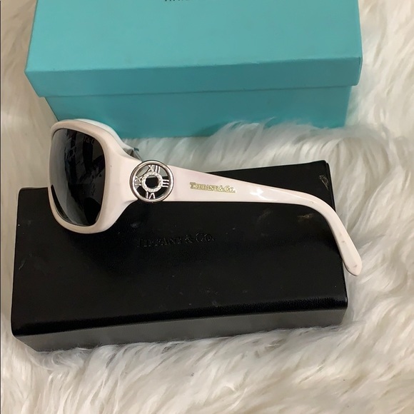 Tiffany & Co white sunglasses - Picture 2 of 4